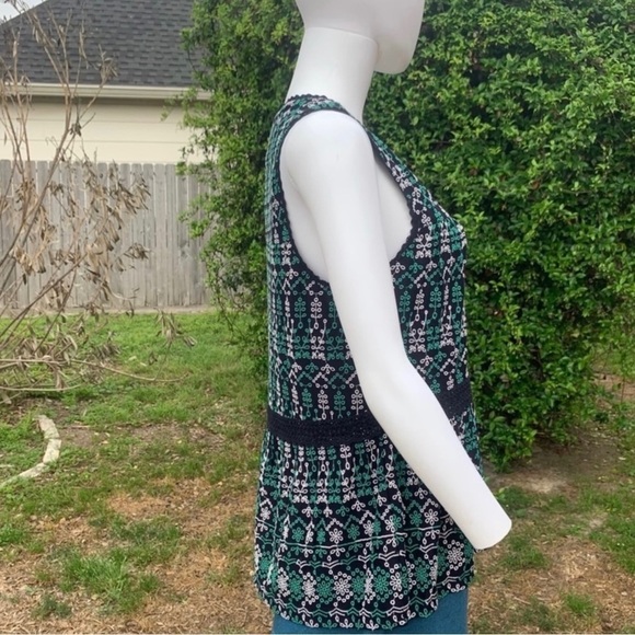 NWT Anthropologie Maeve Boho Embroidered Crochet Peplum StyleTop - Picture 6 of 11